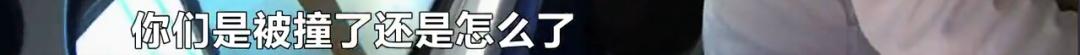 DƬ